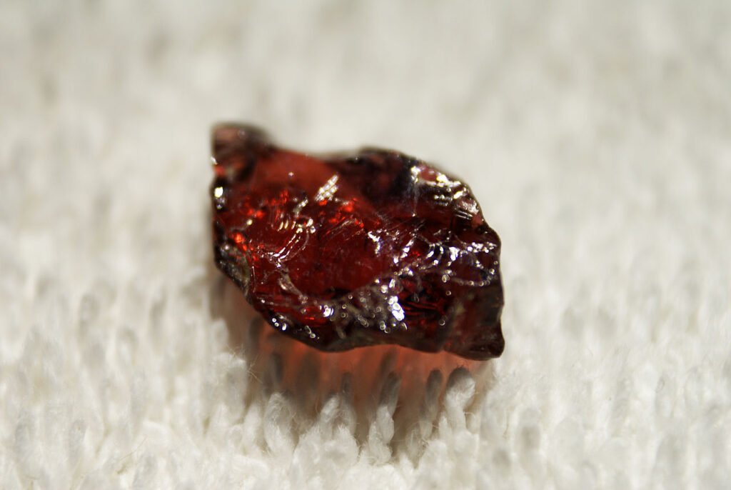 đá garnet